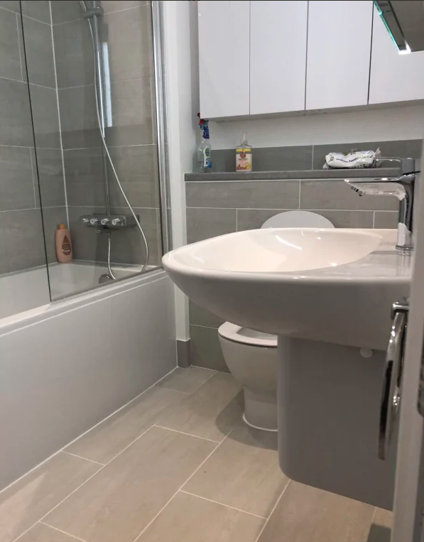 bathroom fitter bromley
